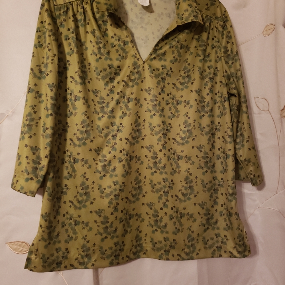 Retro Size M  Sara Morgan Blouse